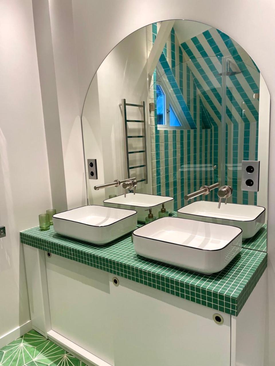 New : Atelier Artiste Montmartre Apartment Paris Ngoại thất bức ảnh